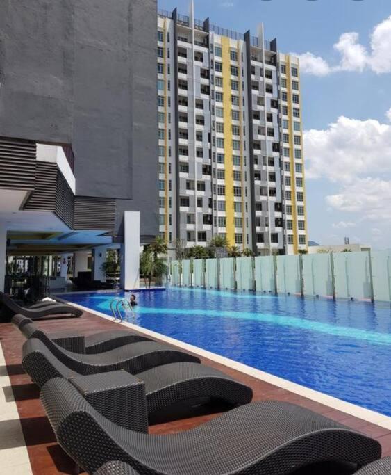Majestic 2rooms 5 Pax With High View Pangsapuri Ipoh
